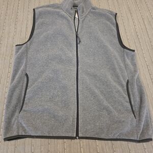 Gray Sleeveless Zip-Up Vest